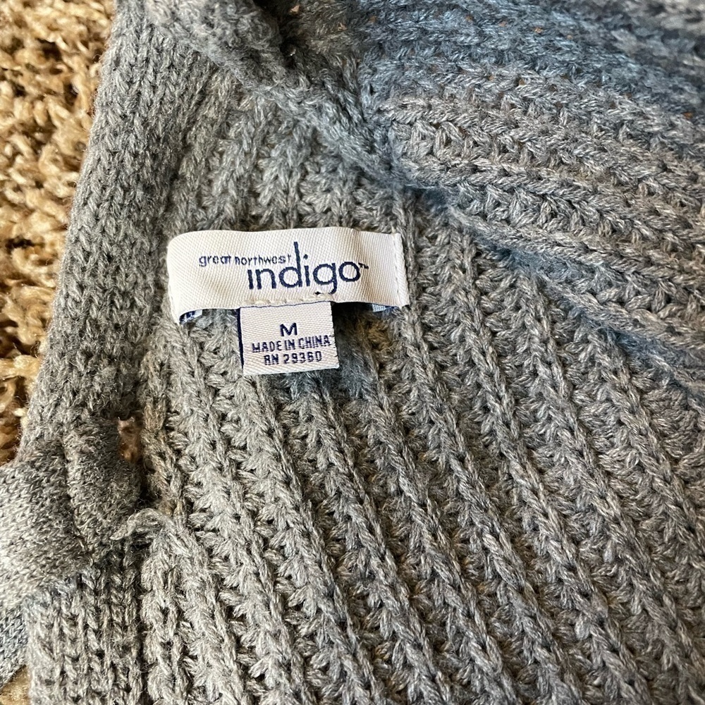 ❌SOLD❌Indigo gray medium cardigan - Picture 3 of 3